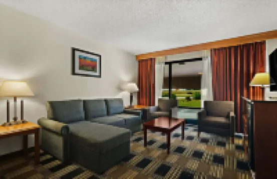 Best Western Windsor Suites Các khách sạn ở Fayetteville