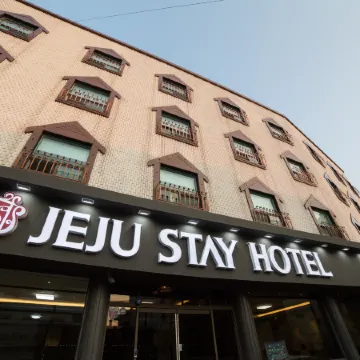 Jeju Stay Hotel Отели рядом с достопримечательностью «Храм Самсонхёль»