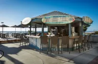 Compass Cove - bar