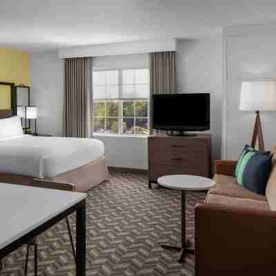 Residence Inn Tysons Rooms