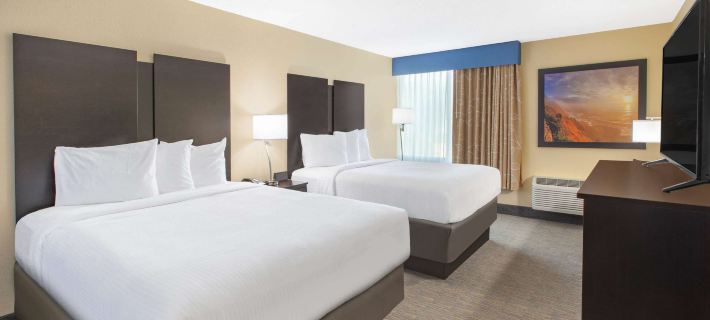 Days Inn & Suites by Wyndham Grand Rapids Near Downtown Hotele w: Kent County
