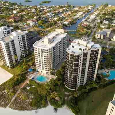 Pointe Estero Resort Hotel Exterior