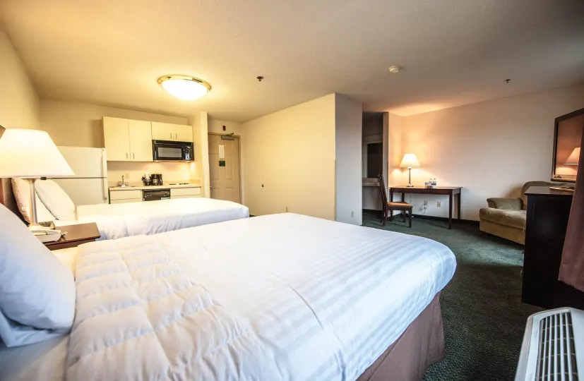Greystone Inn & Suites