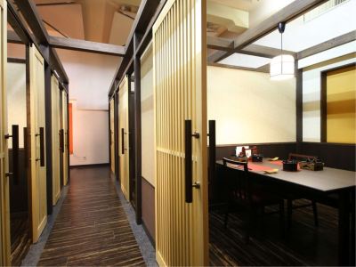 廊下 湯田中温泉 よろづやの写真