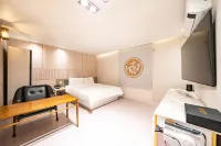 창원 명서동 호텔 고구려