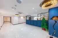 Dongtan Luna Hotel dekat Dongtan Station