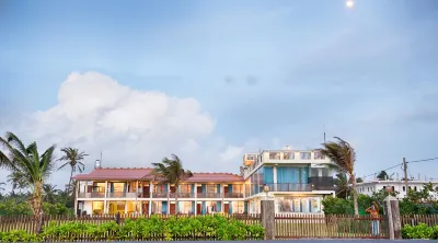 Calypso Sunset Beach Hotel Hotels in der Nähe von Mahagama Vijitharamaya