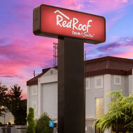 Red Roof Inn & Suites Newnan