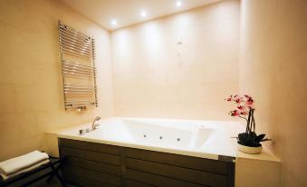 Hotel Residence - Housity