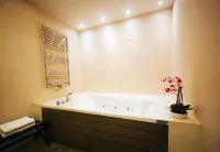 Hotel Residence - vasca da bagno