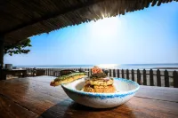 Woodpegger by the Beach, Mandrem Hotels in North Goa