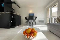 Appartement La Baule 5 Pers A 50 M De Plage Benoit