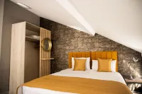 York Street Studios Hotels near Cycling & Walking Pathway