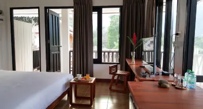 Vang Vieng Eco Lodge Hôtels à : Pakpo