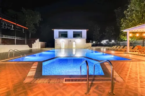 Reva Resorts & Holiday Homes - parcheggio