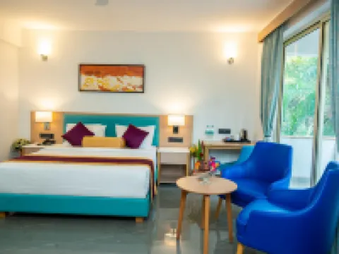 米萊登歐普斯酒店 安朱納海酒店