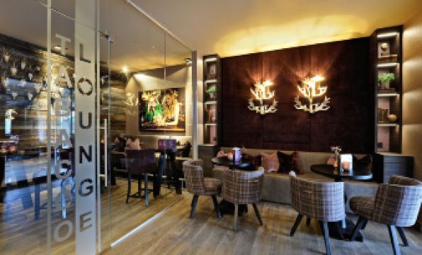 7. 반 데어 발크 ..