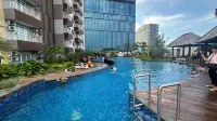 Apartemen Podomoro Liberty 2Br Dengan Pemandangan Kota Lantai 17 فنادق في Kesawan