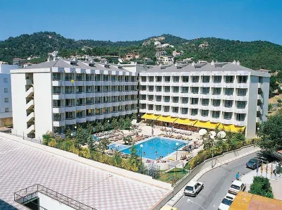 Hotel GHT Oasis Tossa & Spa Hotels in Tossa De Mar