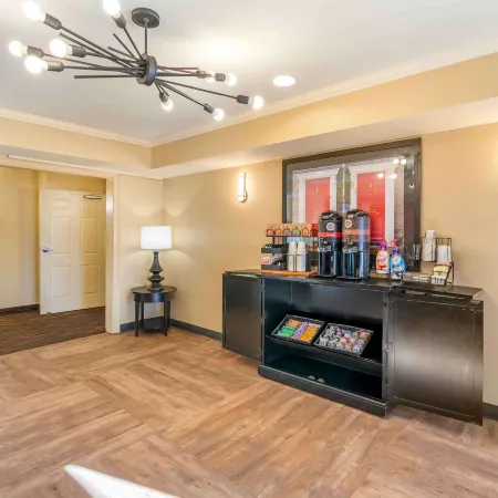 Extended Stay America Select Suites - Chesapeake - Churchland Blvd