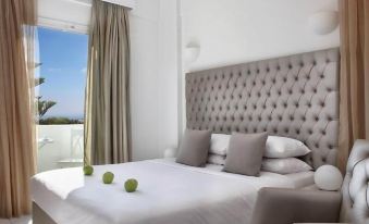 Daedalus Hotel