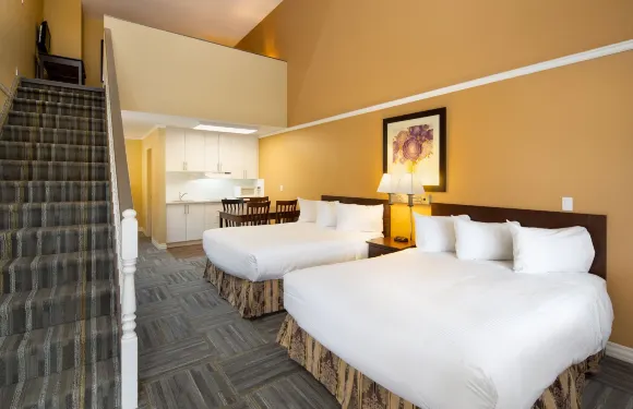 伊克諾套房酒店