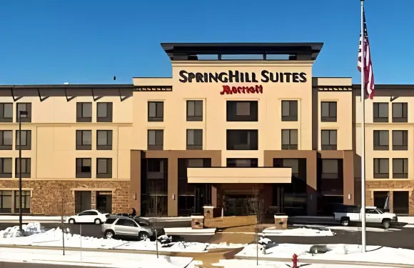 洛根萬豪SpringHill酒店