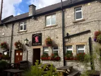Red Lion Hotels in Taddington