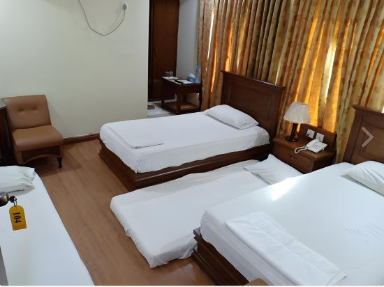 Sitara Hotel Lahore