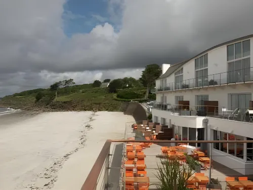 Les Sables Blancs Hotels in La Forêt-Fouesnant