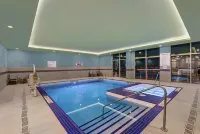 Holiday Inn Express & Suites COLLINGWOOD by IHG - Pools
