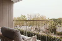 Legacy Hotel Cascais, Curio Collection by Hilton