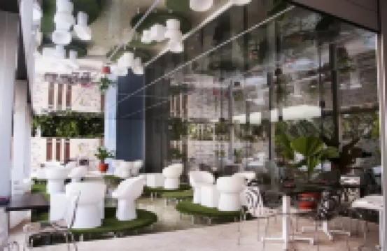 SV Chrome by AJ Boutique Hotel