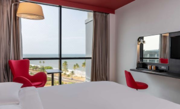 Park Inn by Radisson Libreville
