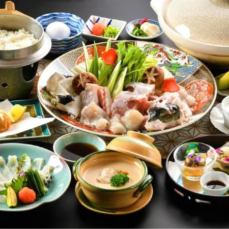 Awazuonsen Kitahachi Отели рядом с достопримечательностью «Kibagata Park»