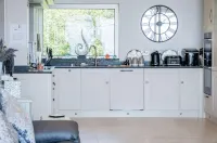 Waters Edge - 2 Bedroom Apartment - Tenby Các khách sạn ở 