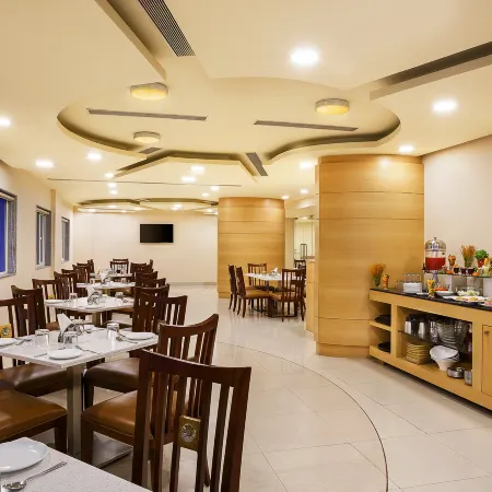 Ginger Vapi Hotels in Vapi