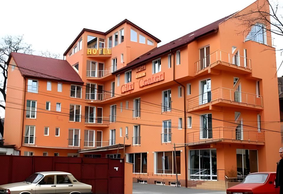 Hotel City Center, Brasov (Prices & Reviews 2024)