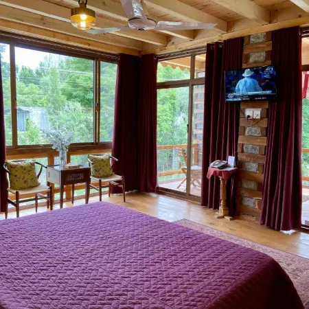 Riverdale Resort Hotels in Gilgit