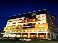 Hotel Eefa Hotels near Siddeshwara Park