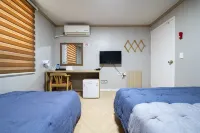 Gangneung Gyeongpodae Eroom Hotels in 