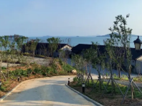 Muan Paradise Pension Hotéis em Muan