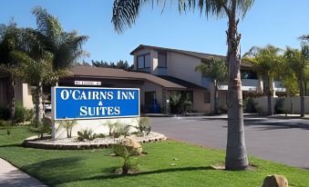 O'Cairns Inn and Suites