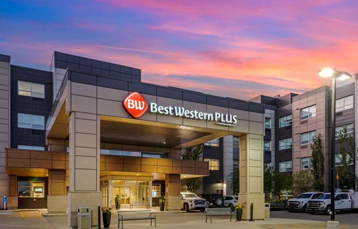 Best Western Plus Sawridge Suites