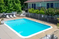 Motel 6 Sandston, VA - Richmond - Pools