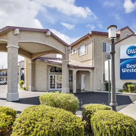 Best Western China Lake Inn