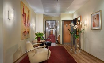 Garner Hotel HAMBURG - WANDSBEK MARKTPLATZ by IHG