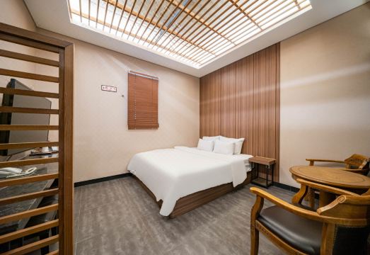 양산 셉템버호텔