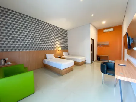 Crystal Inn Hotel Batu