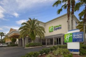 Holiday Inn Express JACKSONVILLE BEACH by IHG